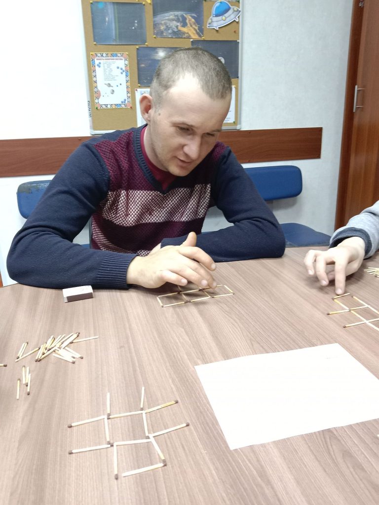 День рождения спички.